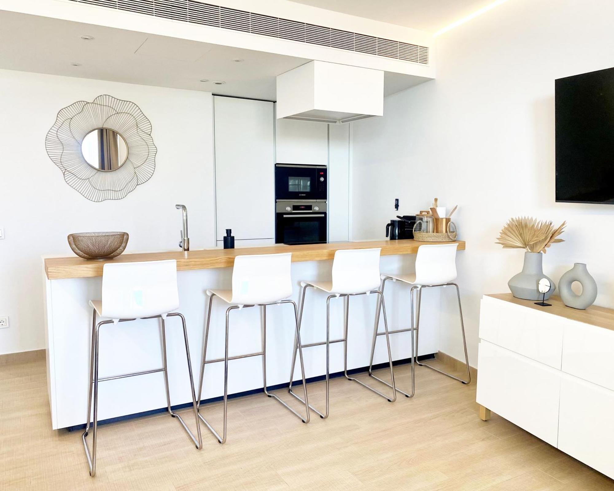 Fantastic Apartment In The Wave Just Steps From Carvajal Beach - Pool And Free Parking 푸엔히롤라 외부 사진