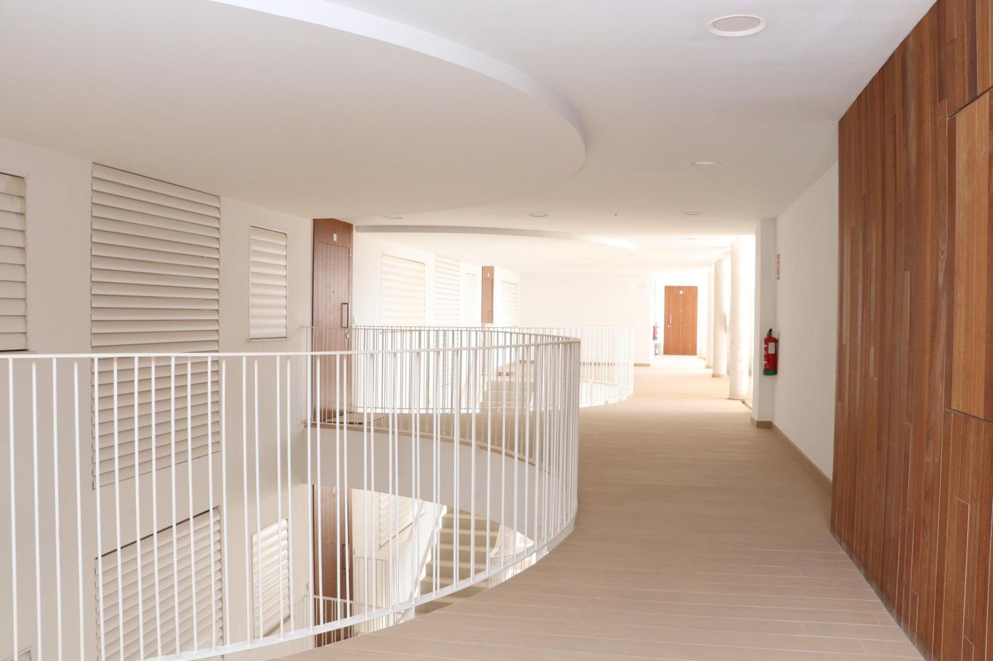 Fantastic Apartment In The Wave Just Steps From Carvajal Beach - Pool And Free Parking 푸엔히롤라 외부 사진